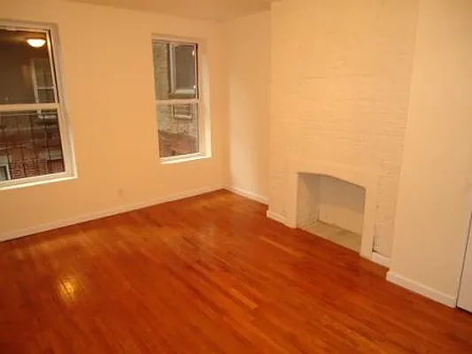 Rented by Village Living Realty | media 24