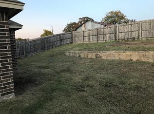 2005 Maxwell Ct, Aubrey, TX 76227