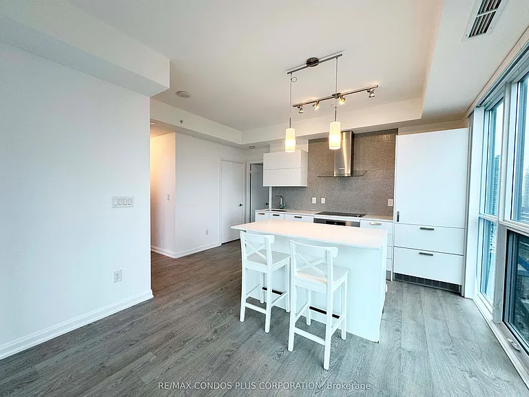 9 Bogert Ave #1602 — Photo 9