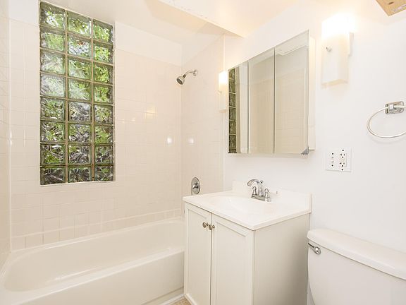 2nd image of 1318 N Cleaver St APT 3r