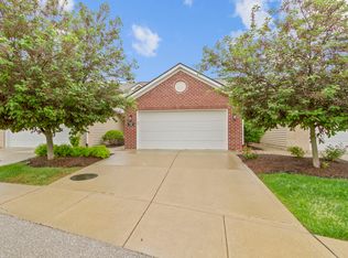 9722 Highpoint Ridge Dr UNIT 103, Fishers, IN 46037