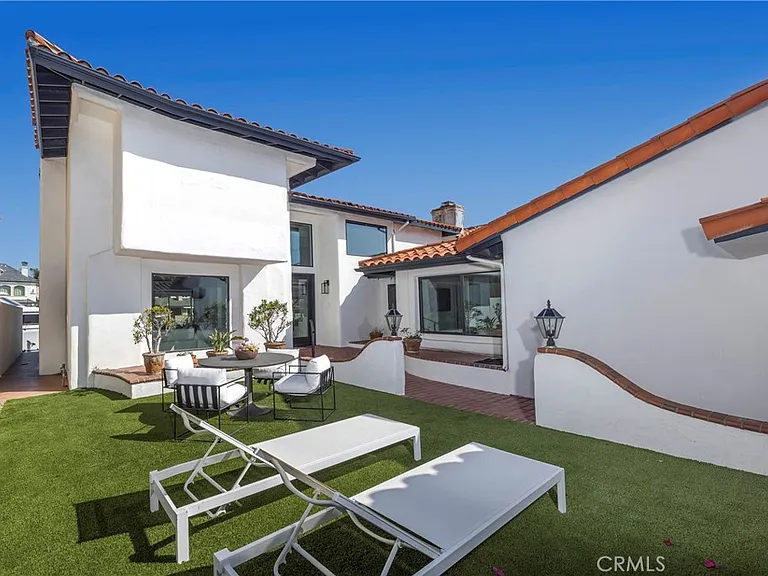16572 Grimaud Ln — Photo 8