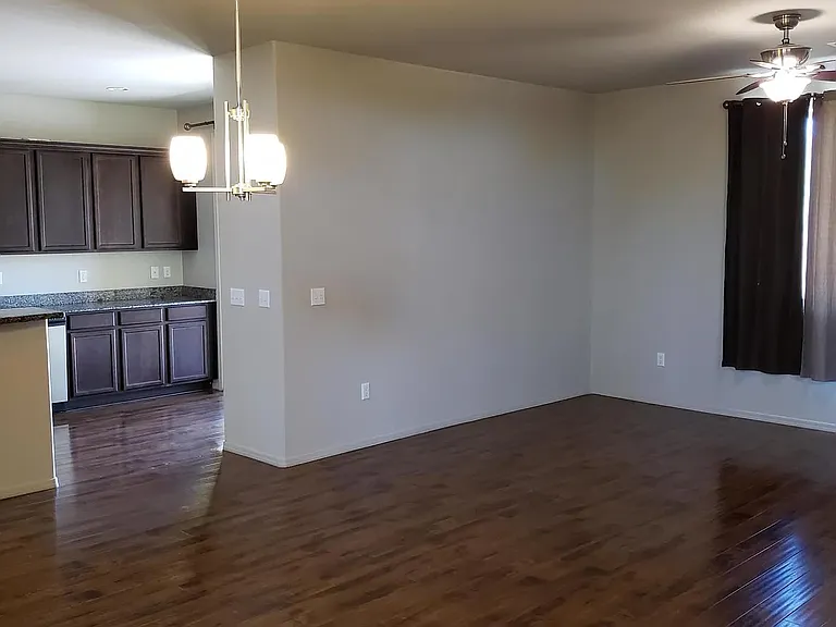 2714 N Checkerspot Dr — Photo 8