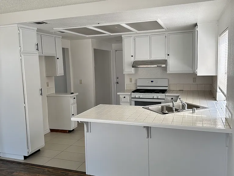 16982 Walnut Ct — Photo 9