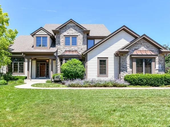 S83W13092 Hawks TRAIL, Muskego, WI 53150
