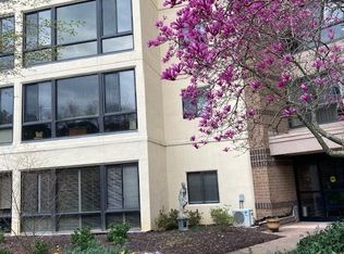 1800 Clairmont Lake Unit 301, Decatur, GA 30033