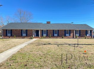 6 Westchester Rd, Greenville, SC 29615