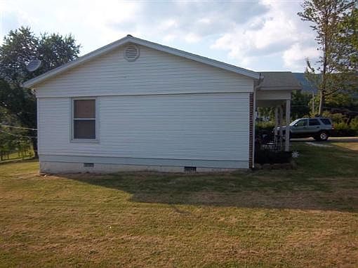 4th image of 165 Kelley St