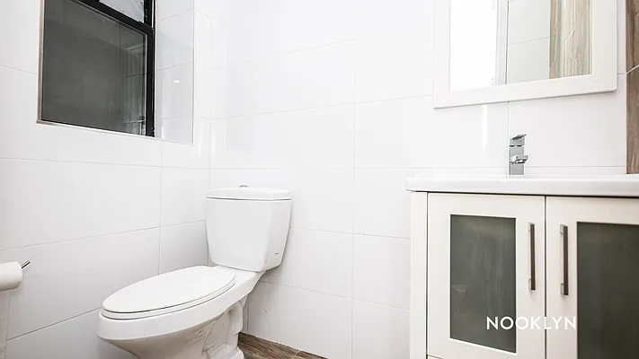 Rented by Nooklyn NYC LLC | media 9