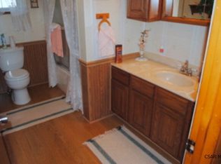 24 Palestine Rd, Salix, PA 15952