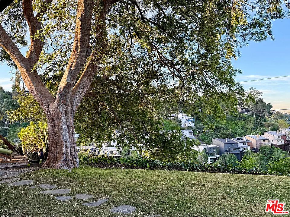 1st image of 4608 Nob Hill Dr