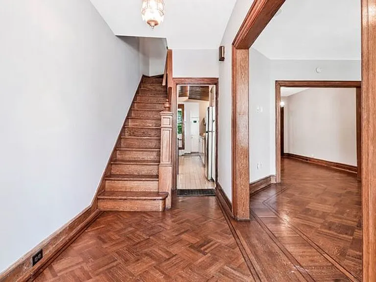 1358 Parkwood Pl NW — Photo 24