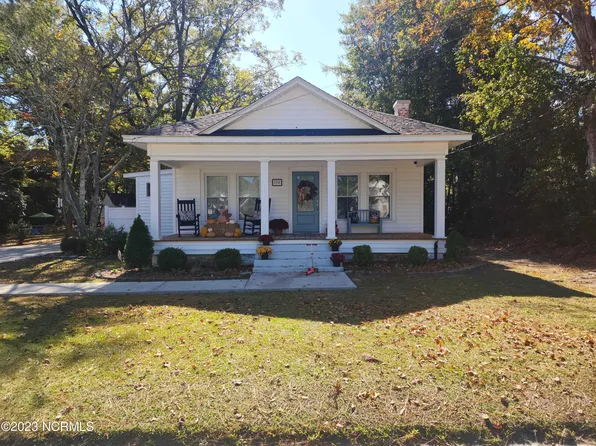 119 W Williamson Street, Whiteville, NC 28472