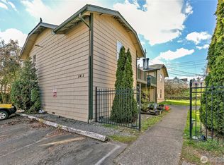 2412 S I St, Tacoma, WA