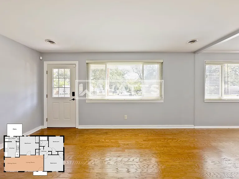 616 Royal St — Photo 4