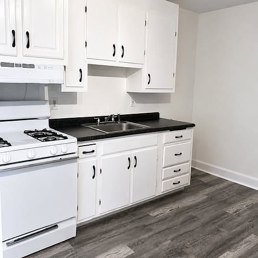 1st image of 355 Prospect Ave