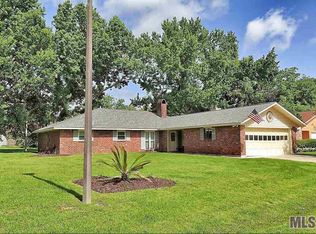 7582 Oakmount Dr, Baton Rouge, LA 70817