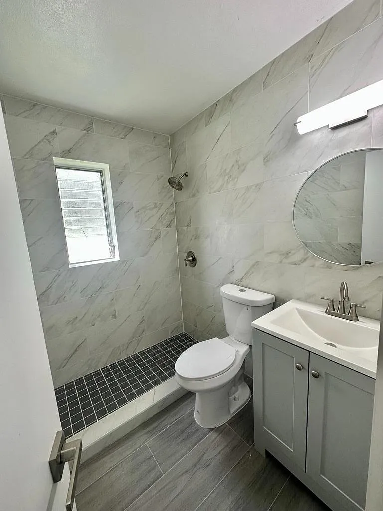 701 NW 15th Terrace - 1 — Photo 1