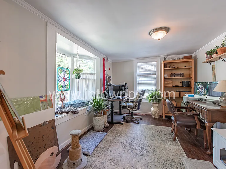137 Dearborn St — Photo 14
