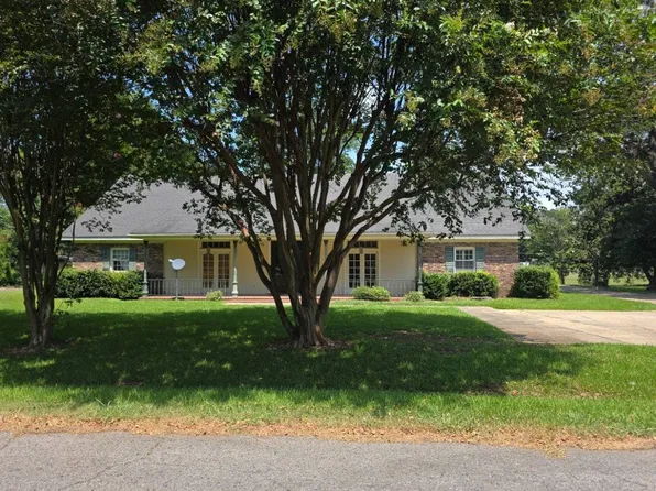 1215 La Salle St, Tallulah, LA 71282
