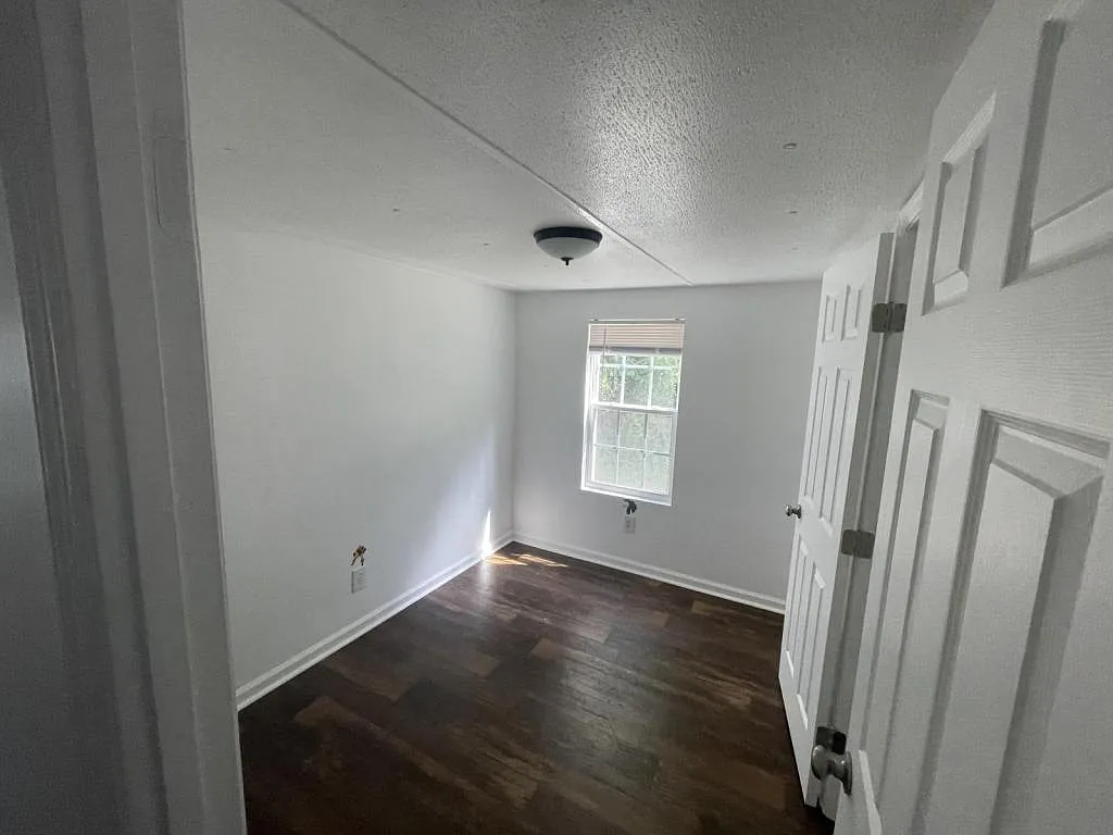 94 Knox Drive — Photo 3