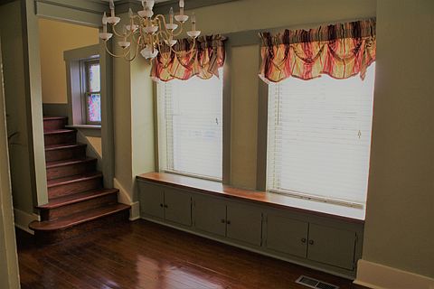 5th image of 402 N McKinley Ave