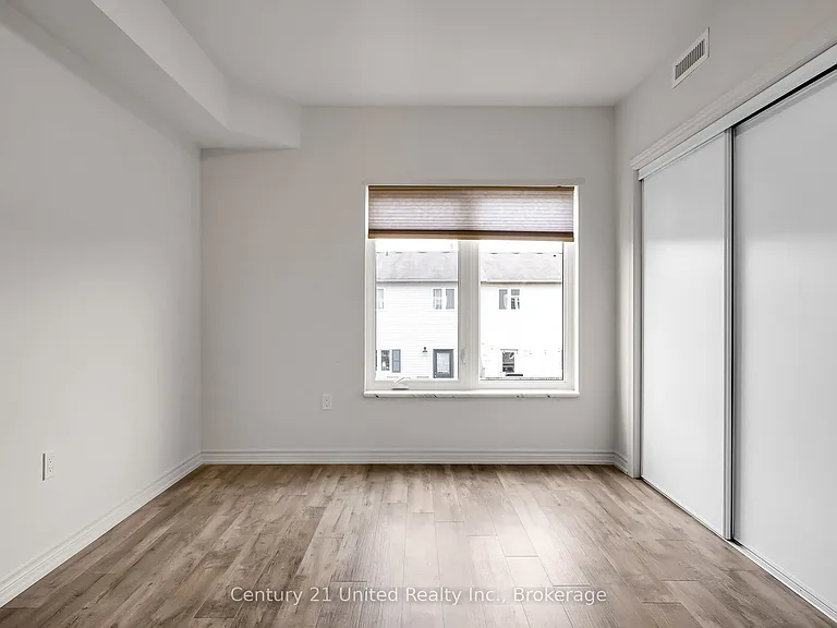82 Munroe St #106 — Photo 12