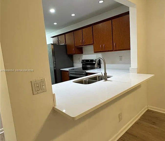 2902 SW 21st Ter #301C — Photo 6