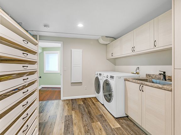 3rd image of 7051 Lincoln Park Way SW Unit D