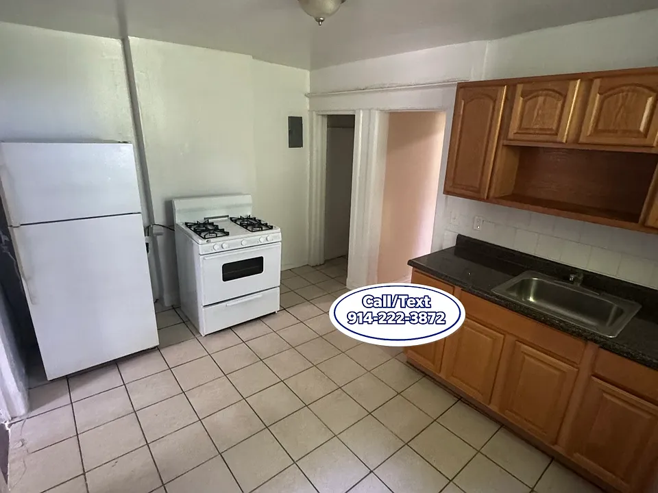 43 Currans Ln #3W