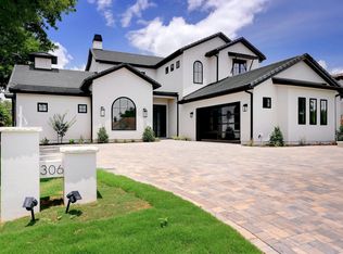 306 Florentine, Horseshoe Bay, TX 78657