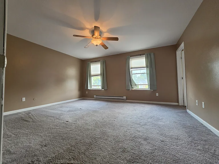 11186 Forest Ave — Photo 15