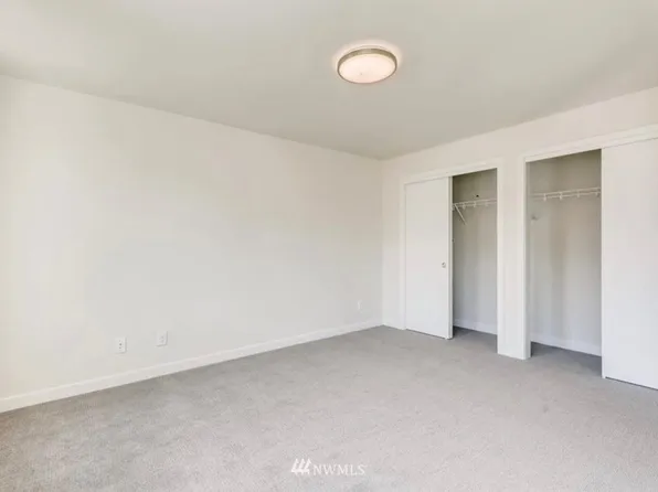 32771 Madrona Ave SE, Black Diamond, WA 98010