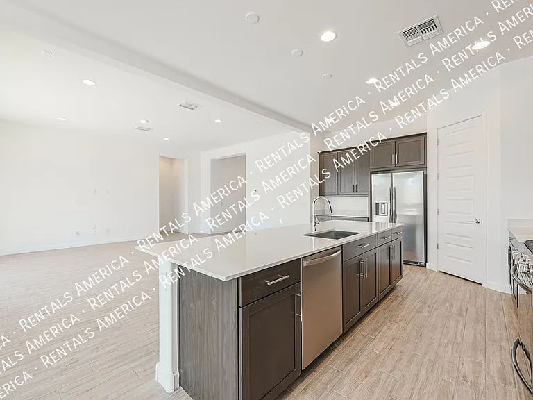 2631 W Pecan Rd — Photo 12
