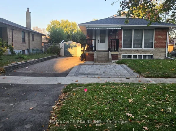 25 Courton Dr, Toronto, ON M1R 1K7