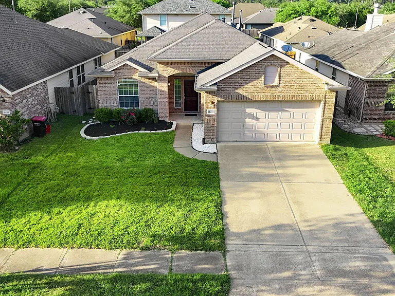 16710 Jelly Park Stone Dr — Photo 23