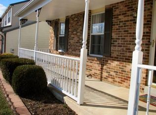 14 Avignon Dr, Newark, DE 19702