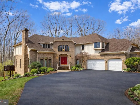 12709 Mill Glen Ct, Clifton, VA 20124