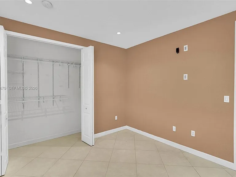 18861 SW 77th Ct — Photo 38