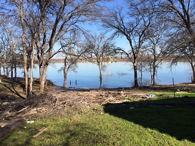1st image of 4563 N Shore Dr