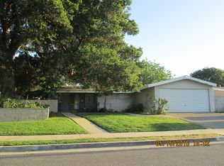 19204 Wellhaven St, Santa Clarita, CA 91351