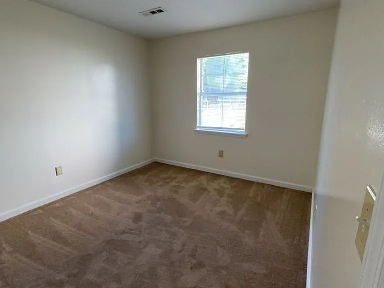 235 Dogwood Pointe Dr #1 — Photo 17