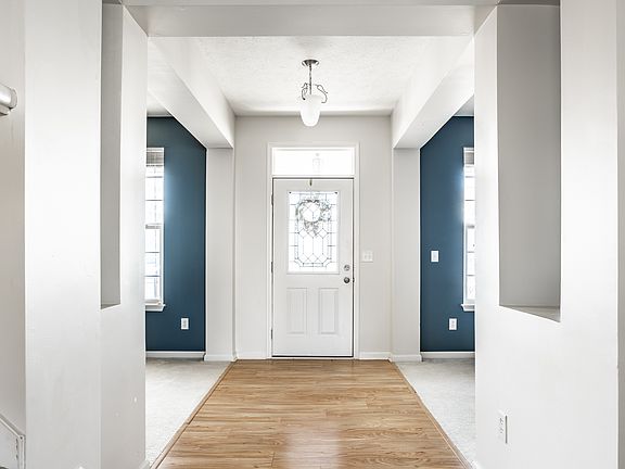 4th image of 6127 N Woods Edge Dr