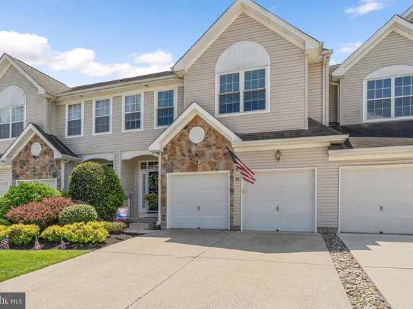 30 Spyglass Ct, Westampton, NJ 08060