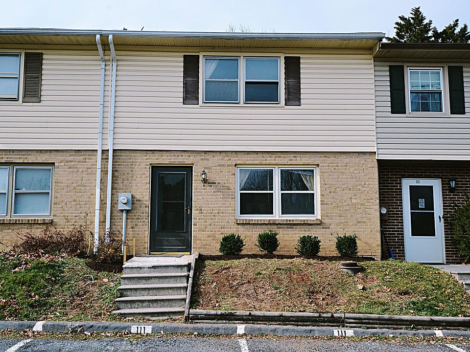 1st image of 111 Ash Hollow Dr