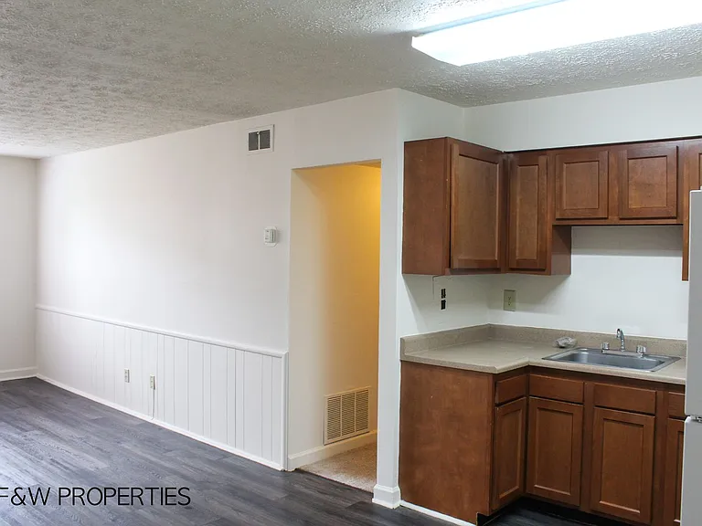 LongView Apartments — Photo 79