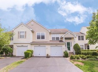 2142 Orchard Ln, Carpentersville, IL 60110