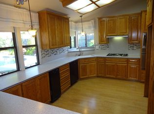 1763 Vista Creek Dr, Roseville, CA 95661