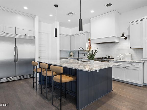 5th image of 4432 N 38TH Street