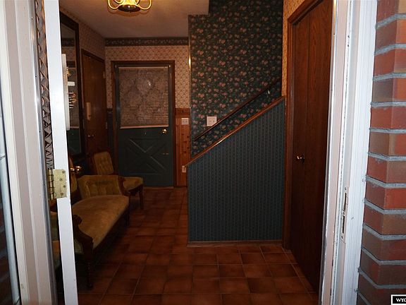 5th image of 416 S 19th St